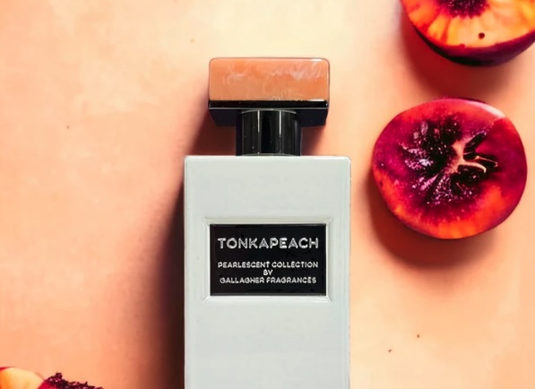 tonka peach perfume