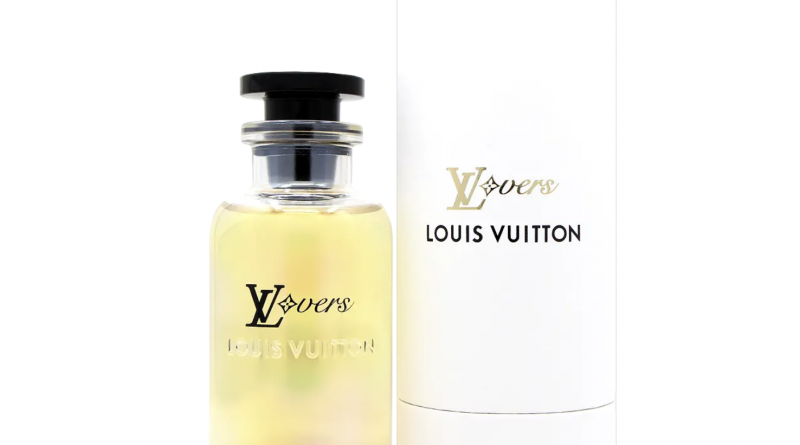 lovers perfume bottle and package