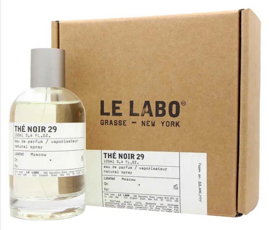 Main image for 5 Fall Perfume Samples You'll Want in Your Autumn Rotation